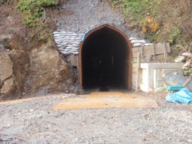 糸魚川水路トンネル 糸魚川水路トンネル